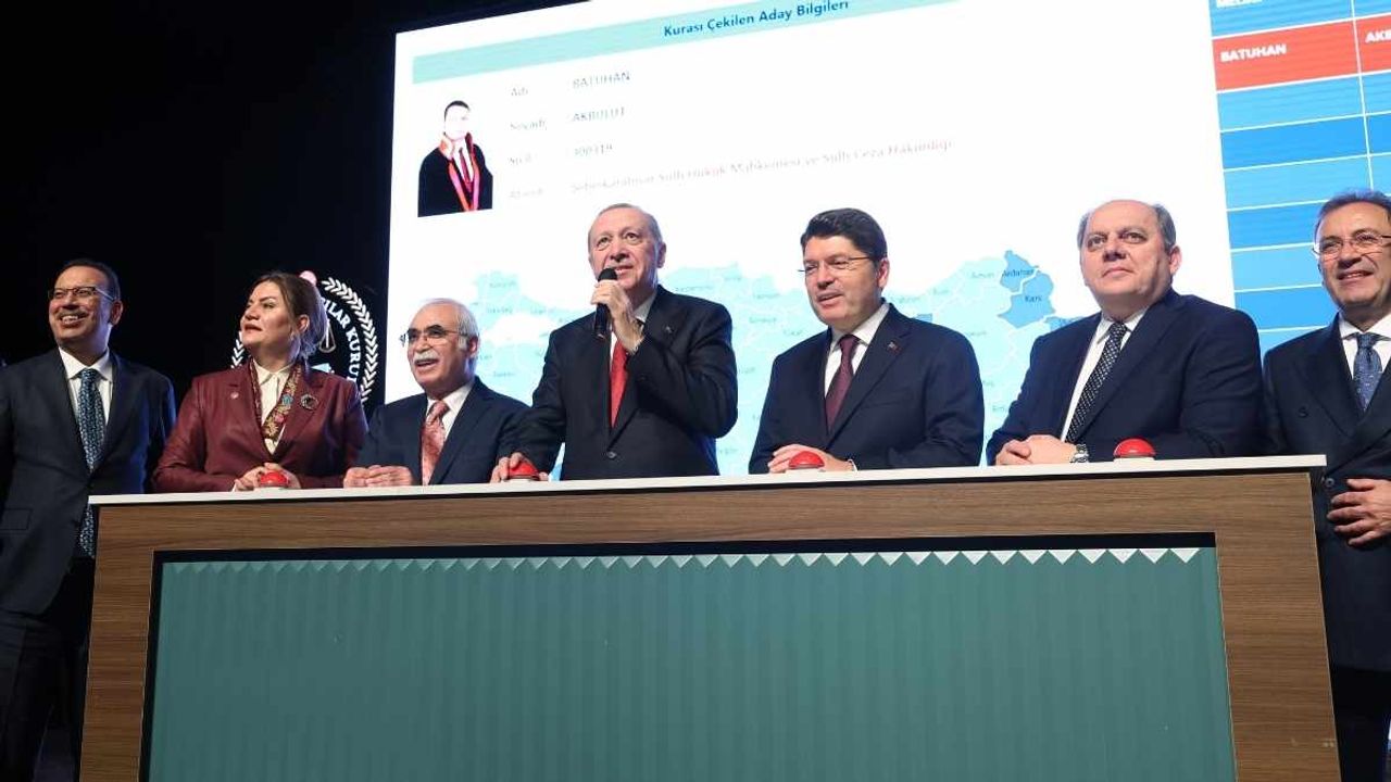 Adalet vurgusu dikkat çekti: Erdoğan’dan yeni hakim ve savcılara önemli mesajlar