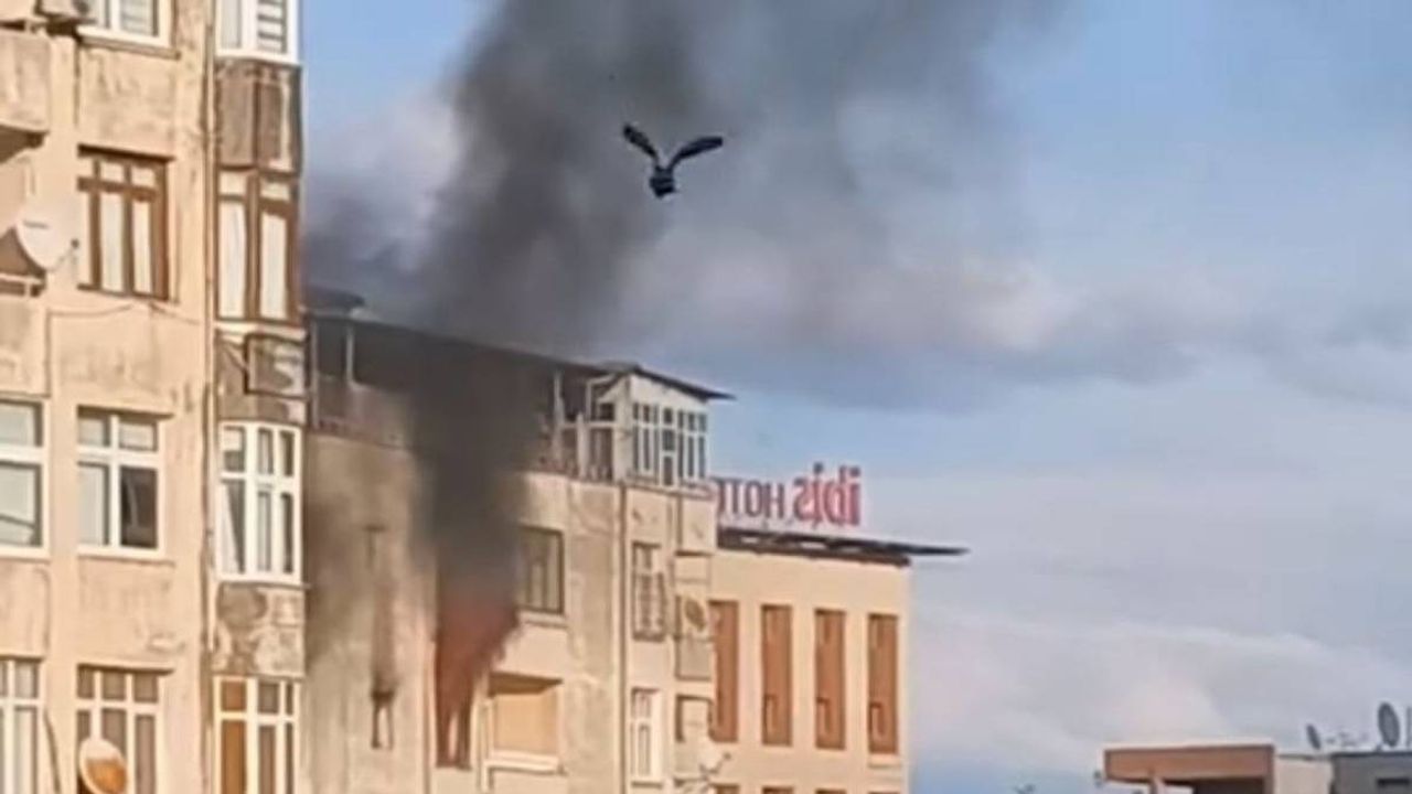 Adana’da yangın facianın kıyısından dönüldü!