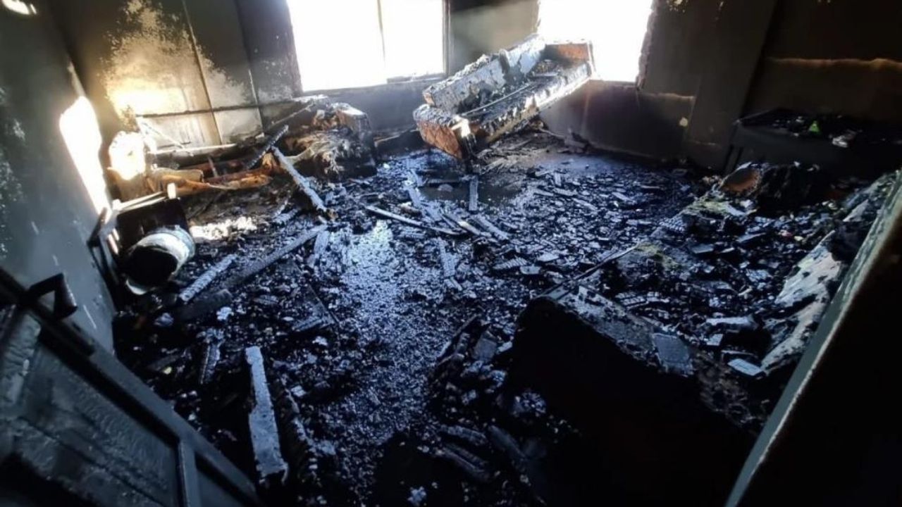 Adana’da yanan evden 85 yaşındaki kadının ceseti bulundu