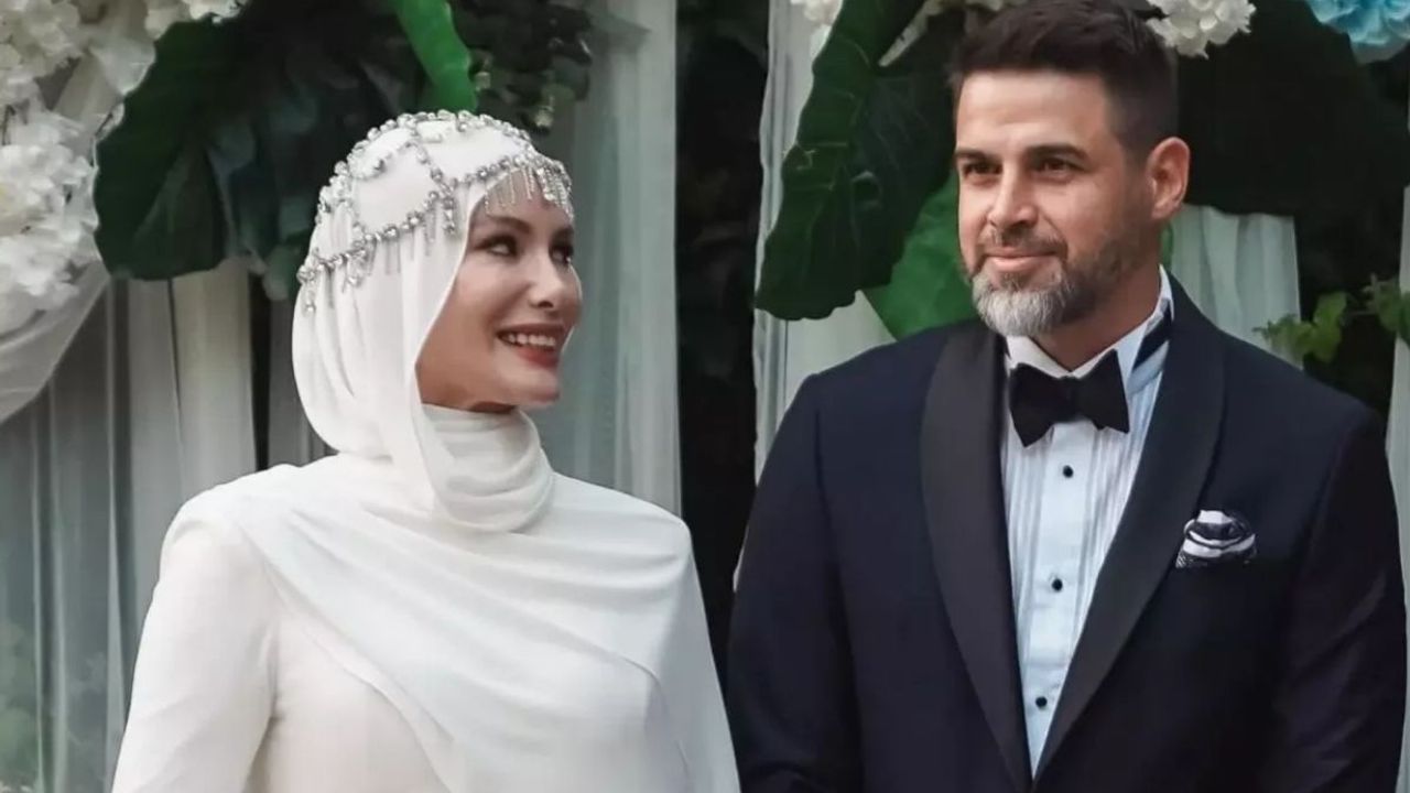 Oyunculuğu bırakıp maneviyata yönelmişti! Gamze Özçelik'ten aşk kaçamağı