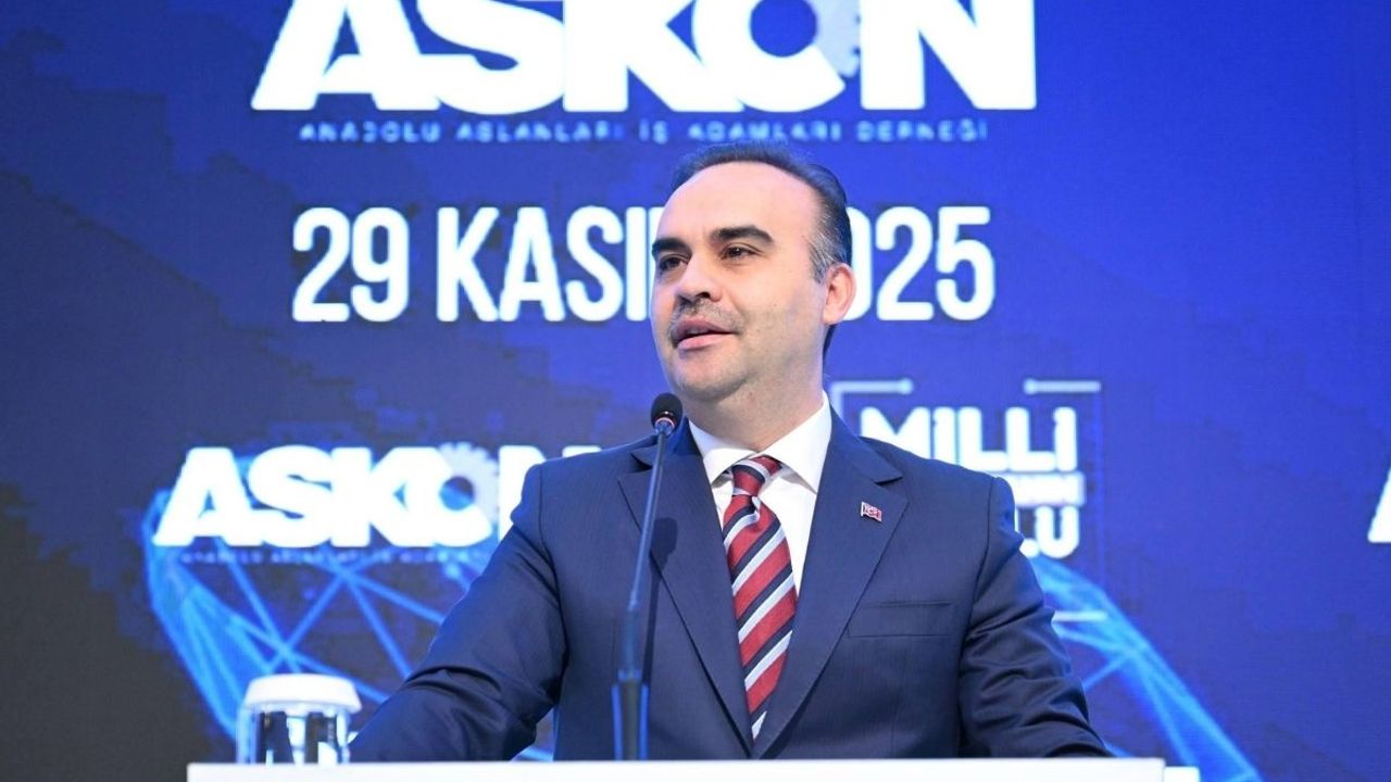 Bakan Kacır’dan 'Tam Bağımsız Türkiye' vurgusu