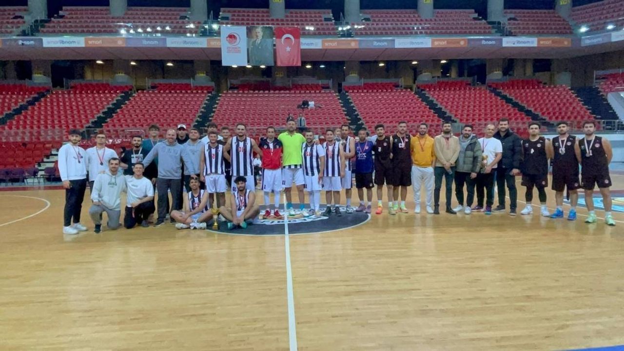 Kayseri Büyük Erkekler Ligi sona erdi