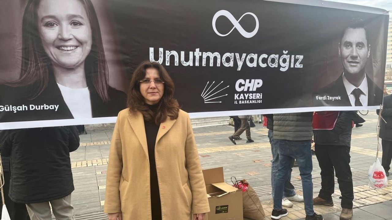 CHP Kayseri’de iki başkan için lokma dağıttı