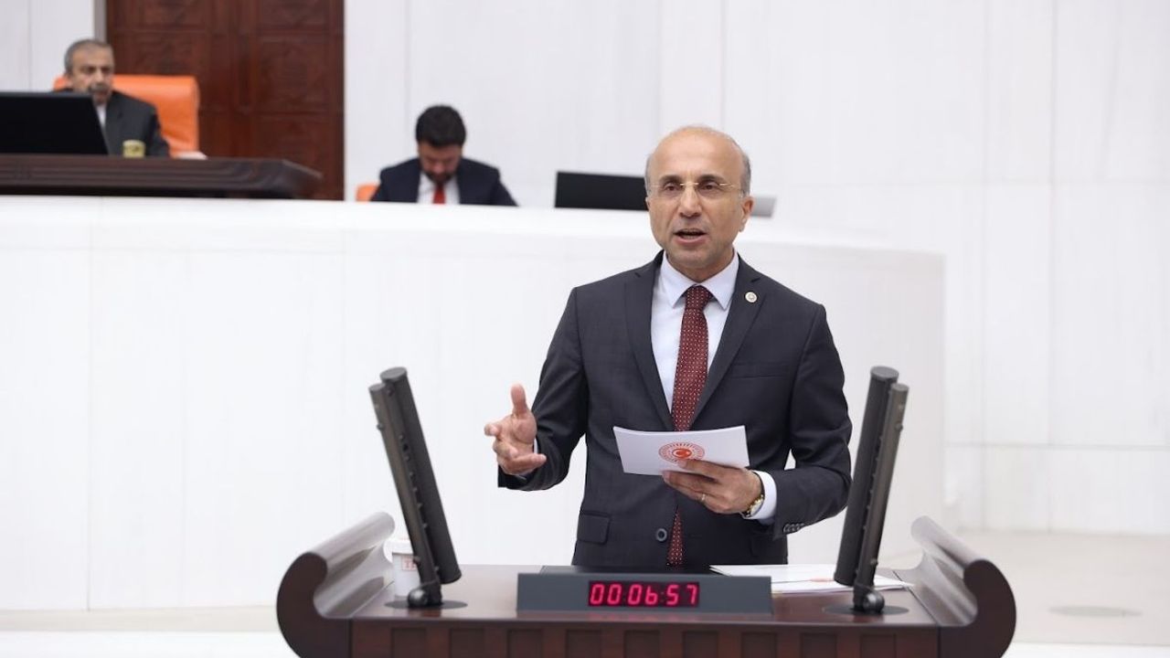 CHP’li Genç: İktidar propagandaya 20 milyon, Diyanet’e 478 milyon TL harcıyor