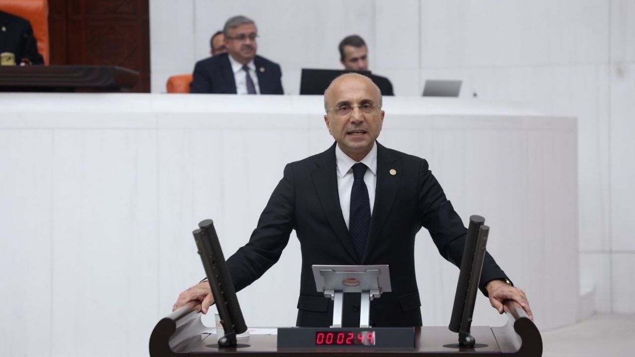 CHP’li Genç’ten araç satışında noter harcı düzenlemesine tepki