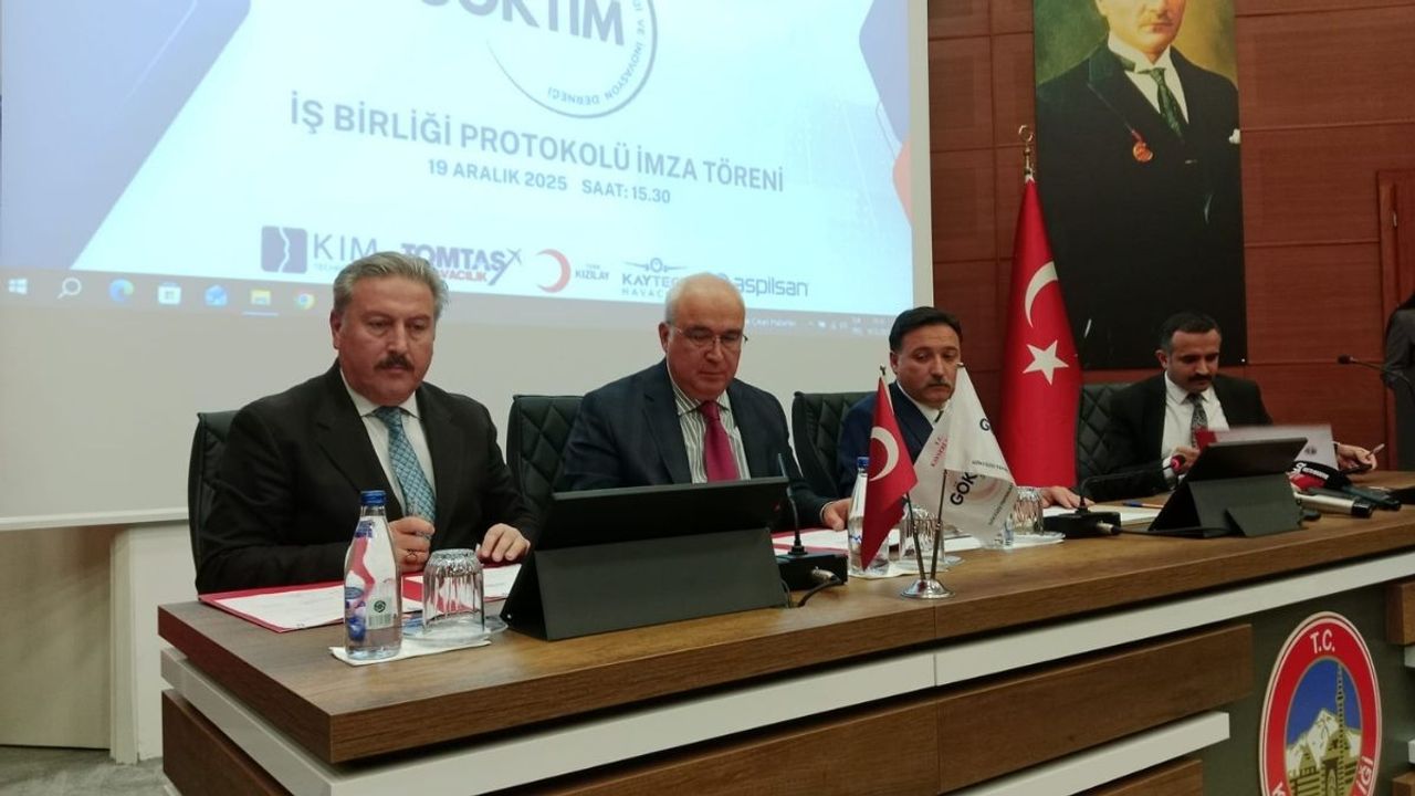 Kayseri’de binlerce öğrenci için yeni dönem başlıyor: Vali Çiçek imzayı attı!