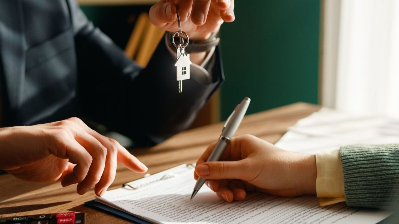 Yıllık bazda hizmet bedelindeki artış: En çok Gayrimenkul sektöründe oldu