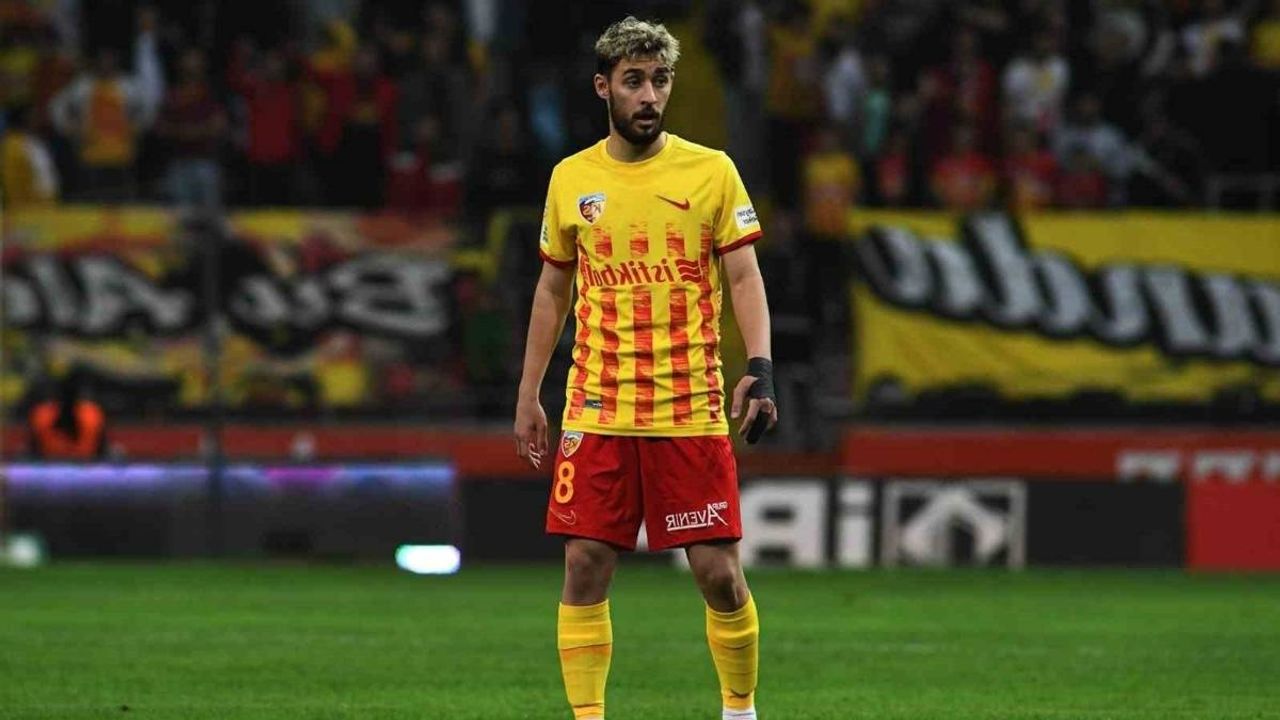 Kayserispor'da orta saha operasyonu! Kartal Kayra Yılmaz geri mi dönüyor?