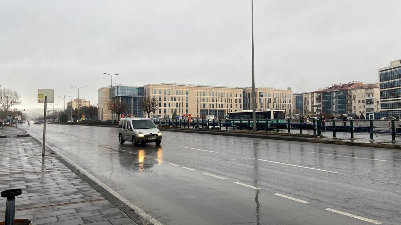 Kayseri için kritik uyarı! Kar yağışı kuvvetleniyor! Don ve fırtına kapıda