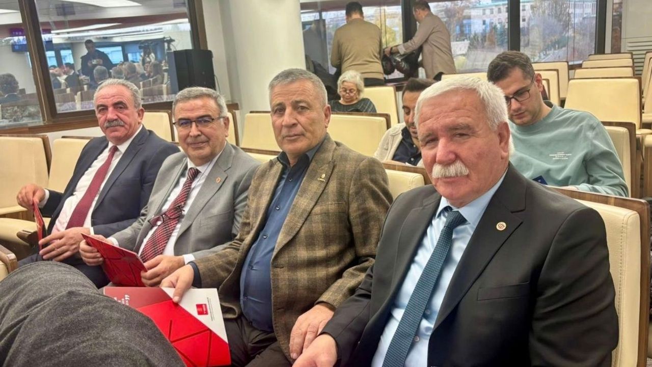 Kayserili başkanlar sempozyumda söz aldı! Sosyal belediyecilik vurgusu