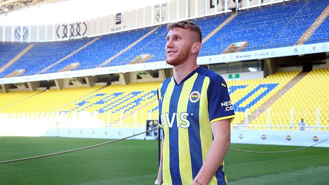 Süper Lig şampiyonundan Kayserisporlu Burak Kapacak'a sürpriz teklif! Görüşme gerçekleşti