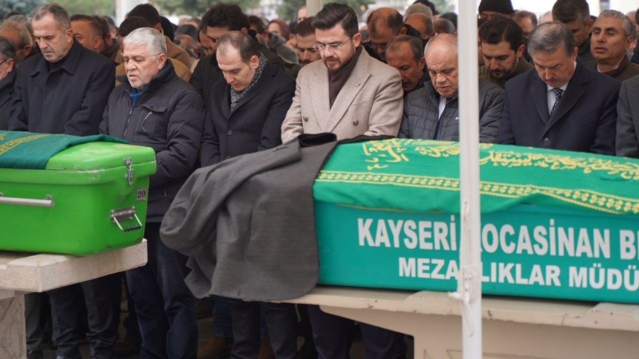 Kayseri siyaset dünyasında yas: Kemalettin Cengiz Tekinsoy’un eşi hayatını kaybetti