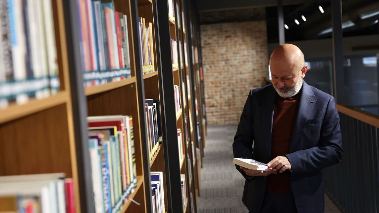 Kayseri’ye kültür yatırımı! Sinan Kütüphanesi açıldı