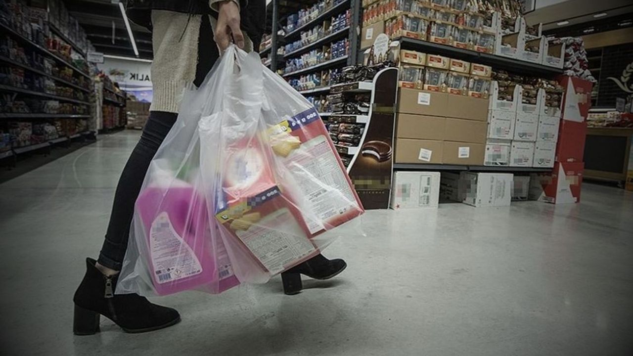 Kayseri’de zam poşetleri de vurdu! 50 kuruştu ama artık bu fiyata satılacak!