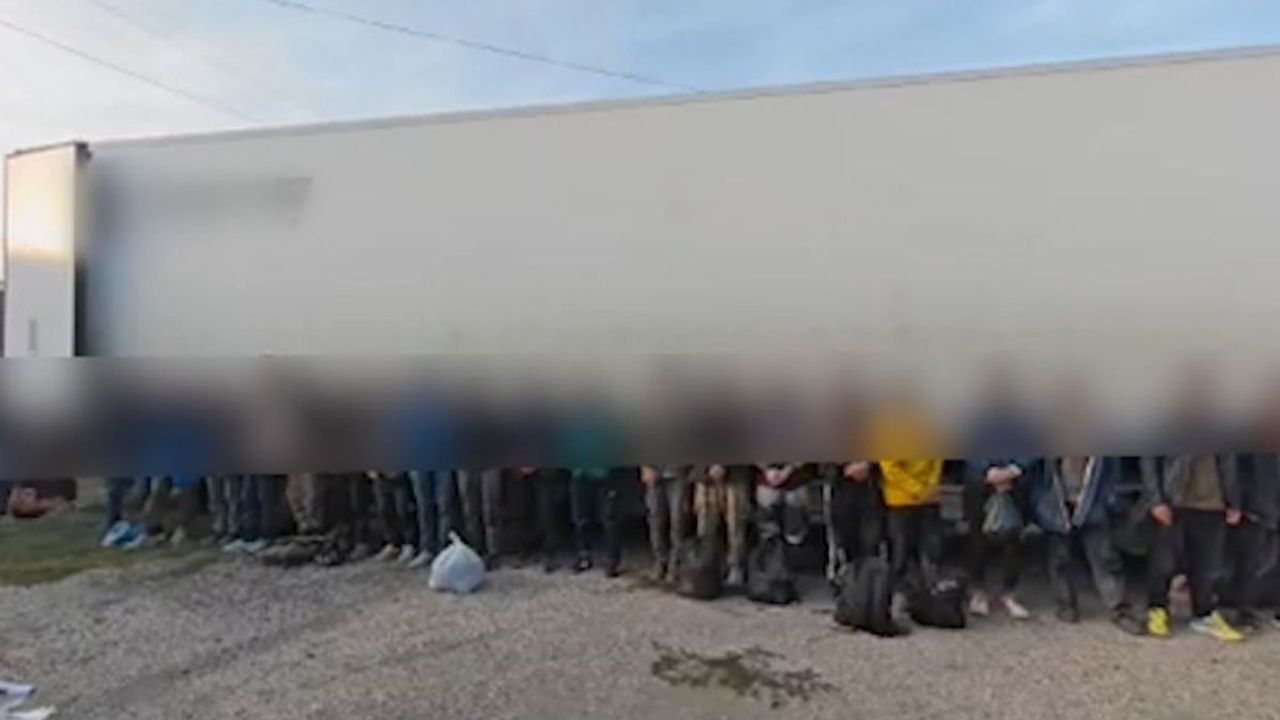 14 Operasyon, 83 göçmen! Kaçak göçmen operasyonu şehri salladı