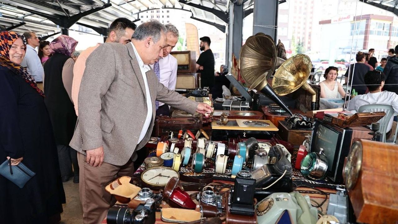 Talas’ta nostalji heyecanı başlıyor! Antika Pazarı ne zaman yapılacak? Nerede tezgah açacak?