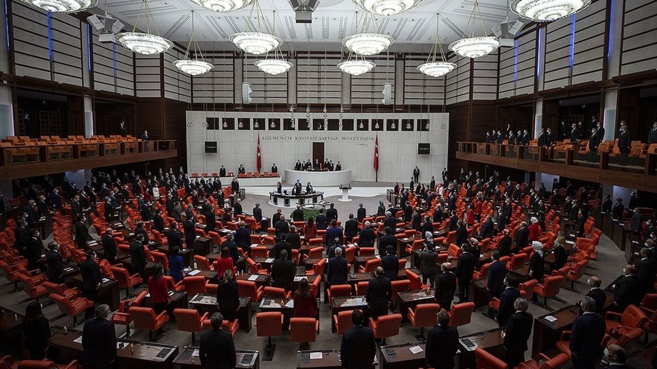 TBMM'de taciz krizi büyüyor: Peş peşe gözaltılar