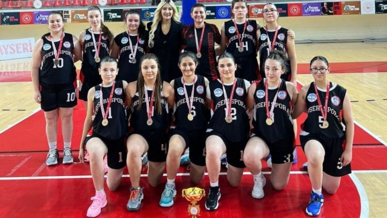 Kayseri U18 Kadınlar Basketbol Ligi tamamlandı: Bölge Şampiyonası’na iki takım gidiyor