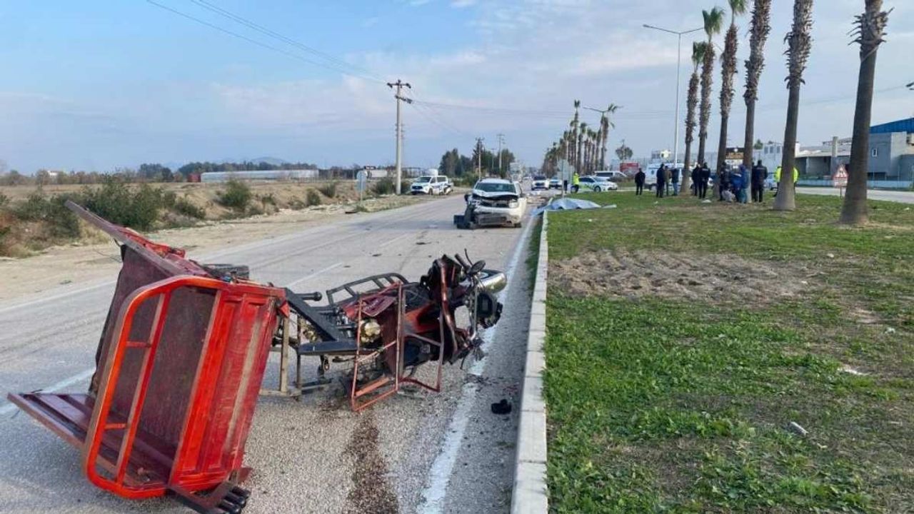 Adana Cezaevi Kavşağında feci kaza: 1 ölü!
