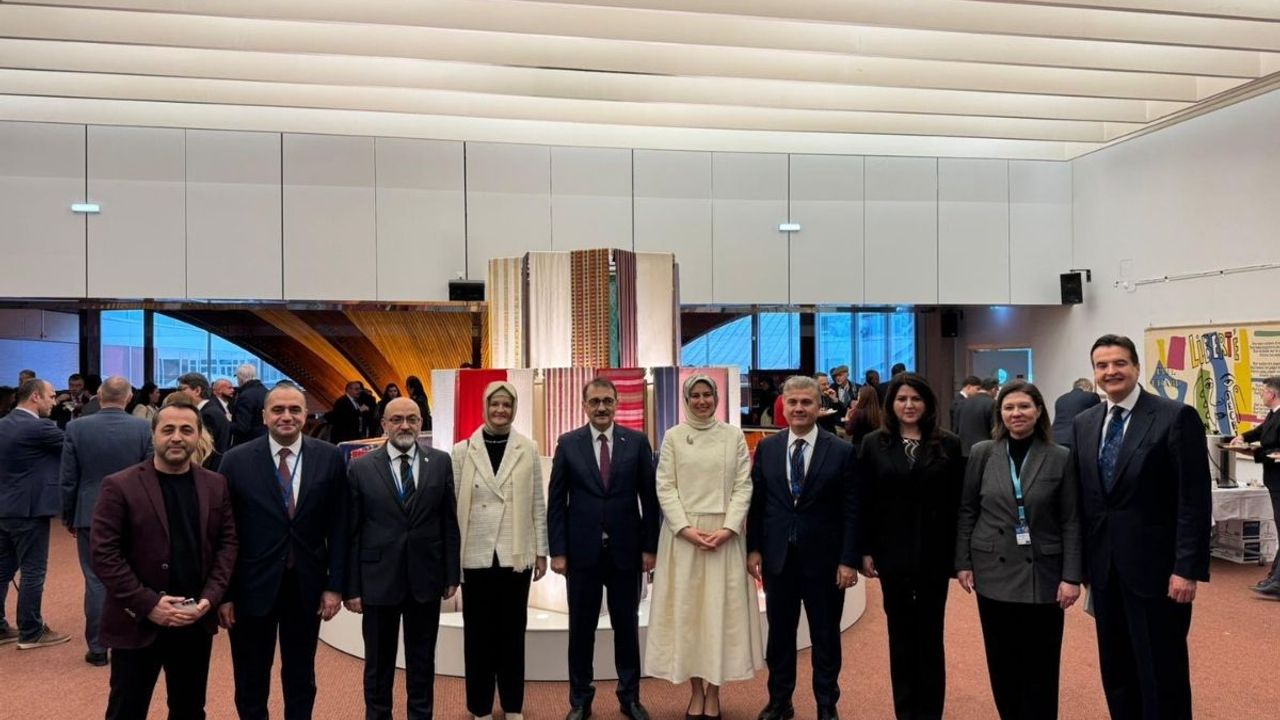 Avrupa Konseyi’nde Türk Sergisi: Kumaşın hafızası Dünya ile buluştu!