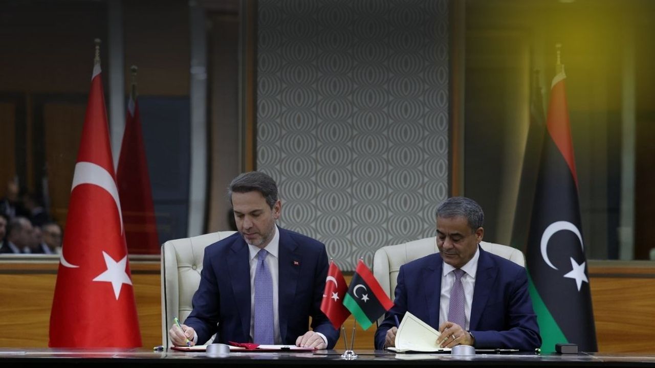 Bakan Bayraktar Türk Yolu stratejisini açıkladı: Türkiye ve Libya’dan önemli ortaklık