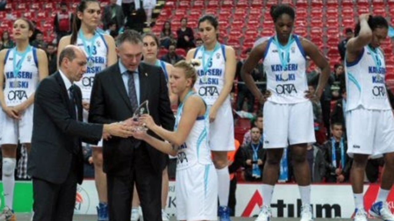 FIBA Seyirci rekorları kıran 10 maçı listeledi! Kayseri'de oynanan o maçlar da listede