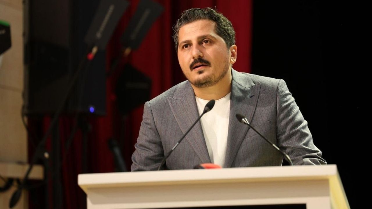 Kayseri’de Mimarlar Odası 18. Genel Kurulu'nda Murtaza Er güven tazeledi!