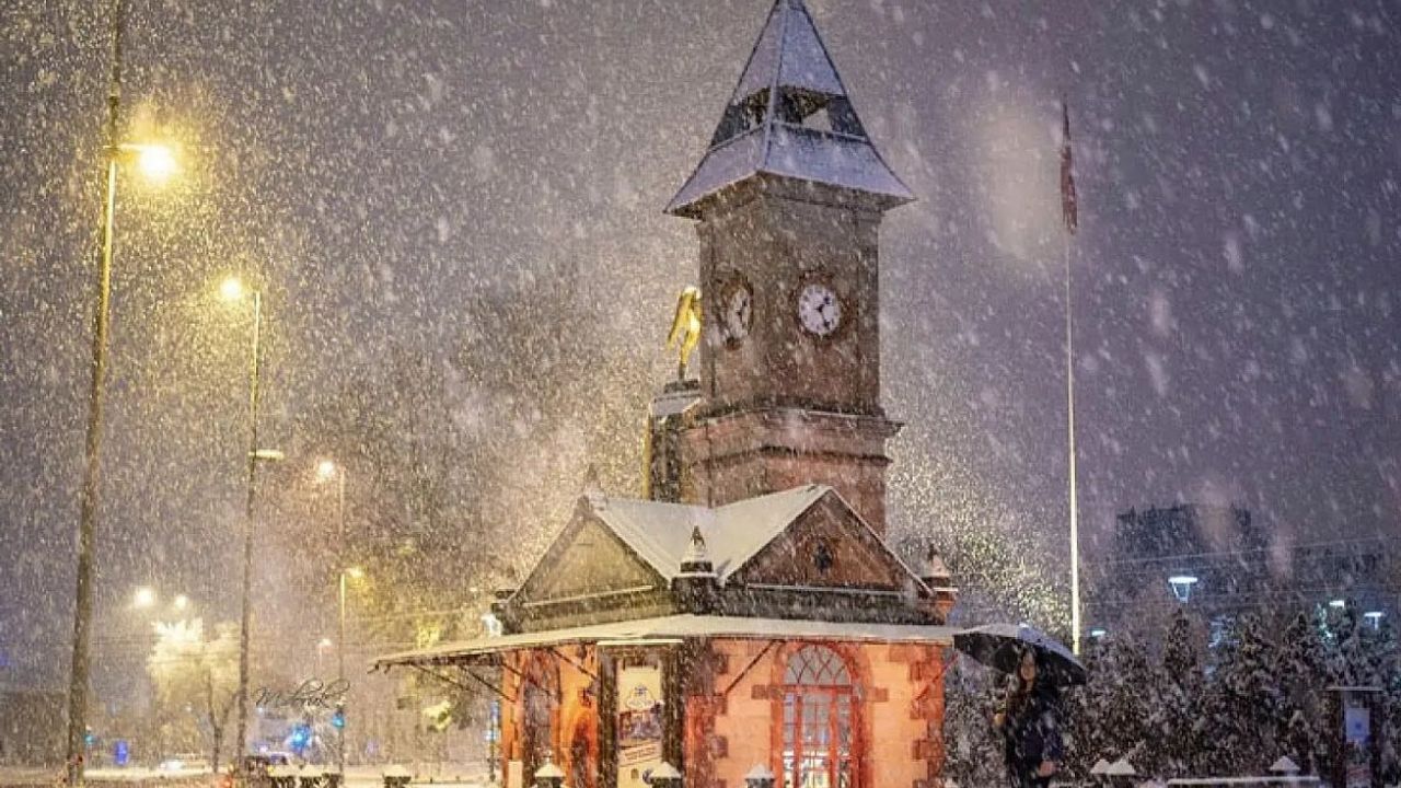 Erciyes’te kar kalınlığı 179 santimetreye ulaştı, Kayseri merkez Erciyes’ten daha soğuk ölçüldü