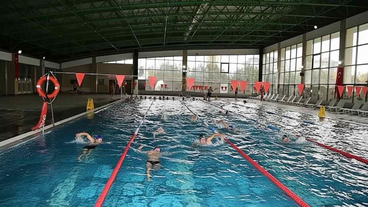 Kayseri’de ERÜ 25’inci yıl kapalı havuzu kapatılıyor!