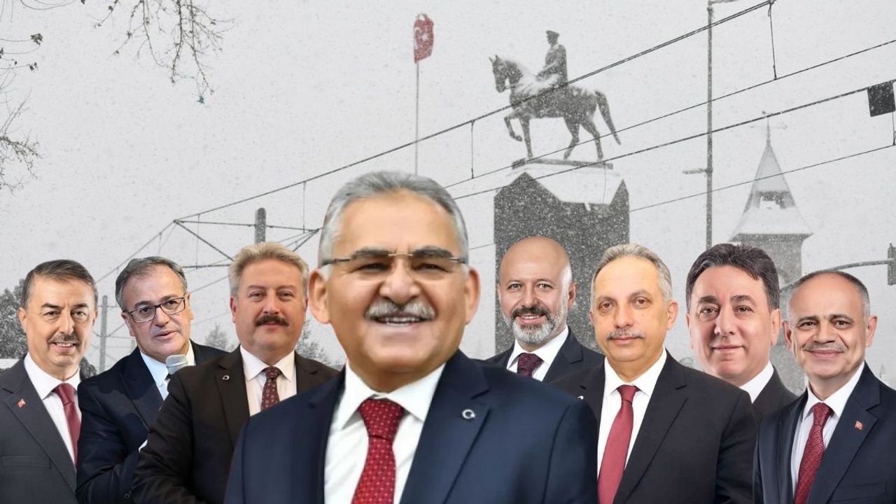Kayseri’de meclis toplantısı öncesi tüm belediye başkanları orada toplandı