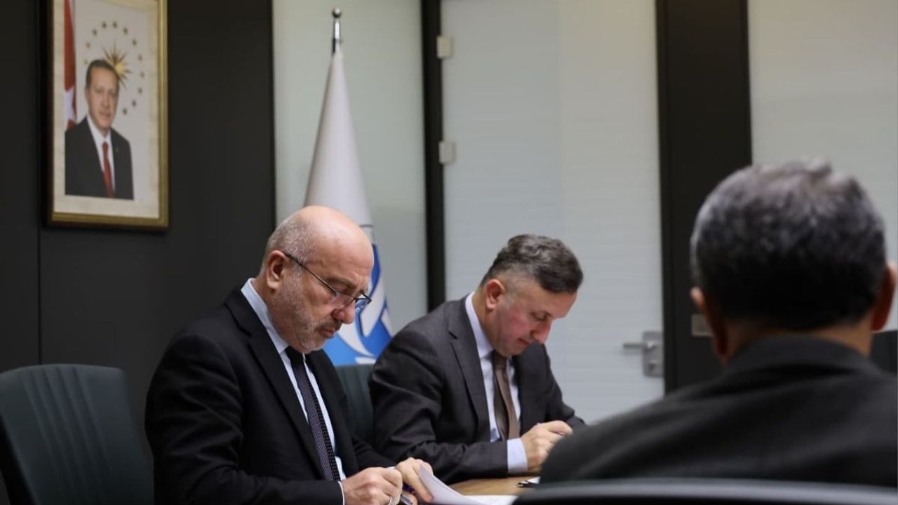 Kayseri’de mesleki eğitime güçlü destek! Üniversite ve millî eğitim protokol imzaladı