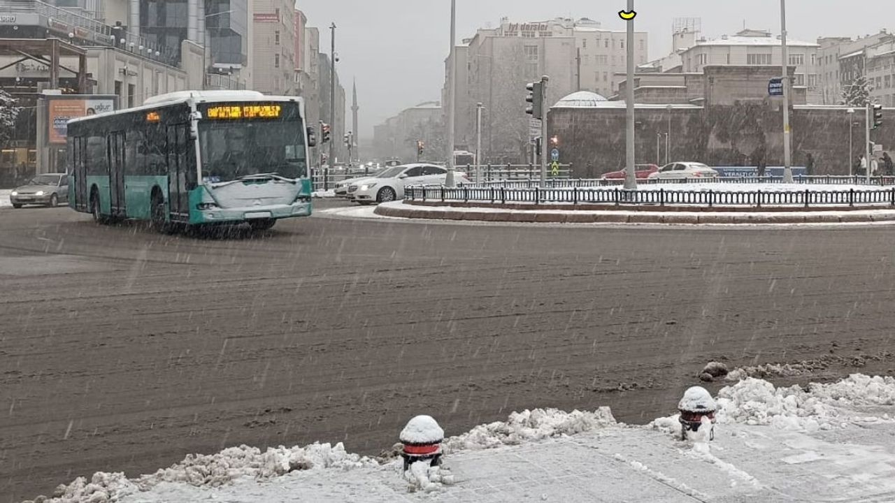 Kayseri'de otobüs sefer saatleri değişti