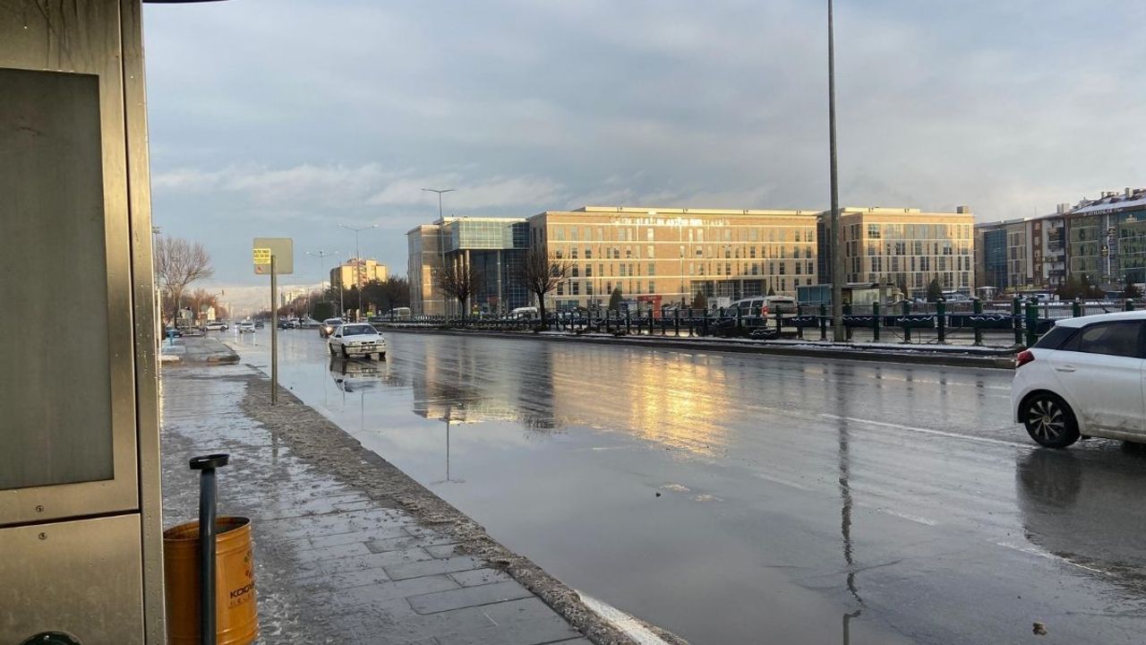 Kayseri için yağış uyarısı! Yüksek kesimlerde kar yağışı