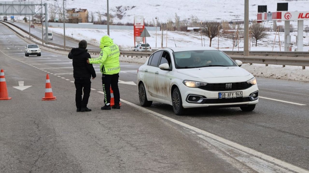 Kayseri’den yola çıkacaklar dikkat! O yol trafiğe kapatıldı