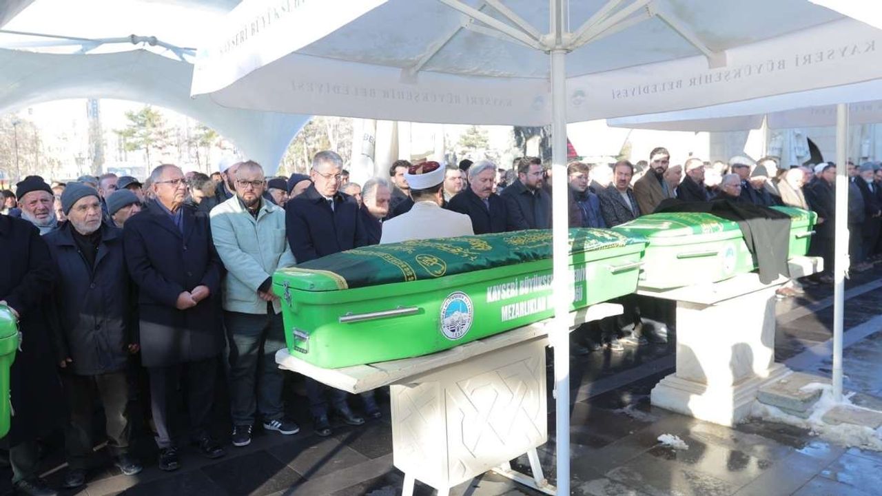 Kayserili başkan Ahmet Taş son yolculuğuna uğurlandı!