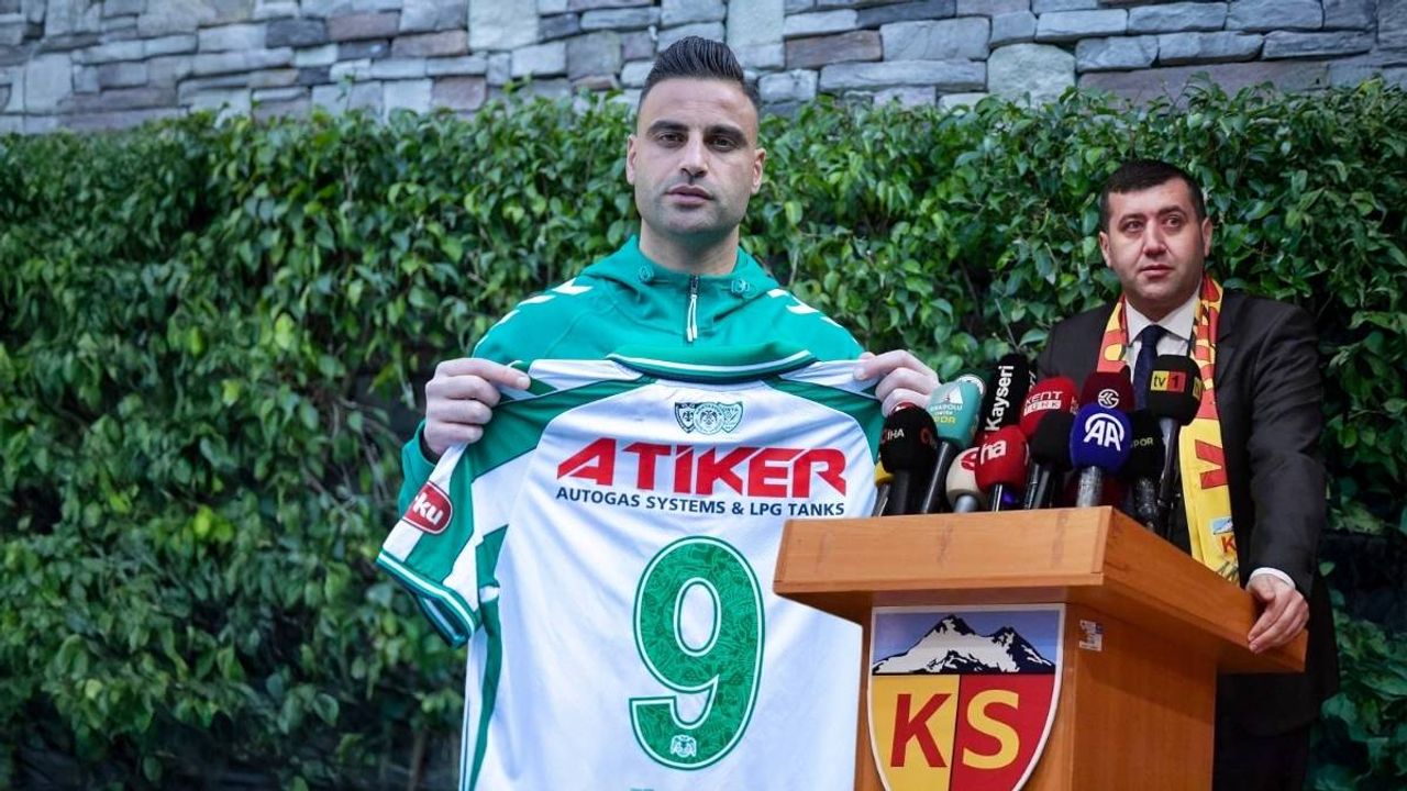 Kayserispor Deniz Türüç transferinden neden vazgeçti? Baki Ersoy tek tek anlattı