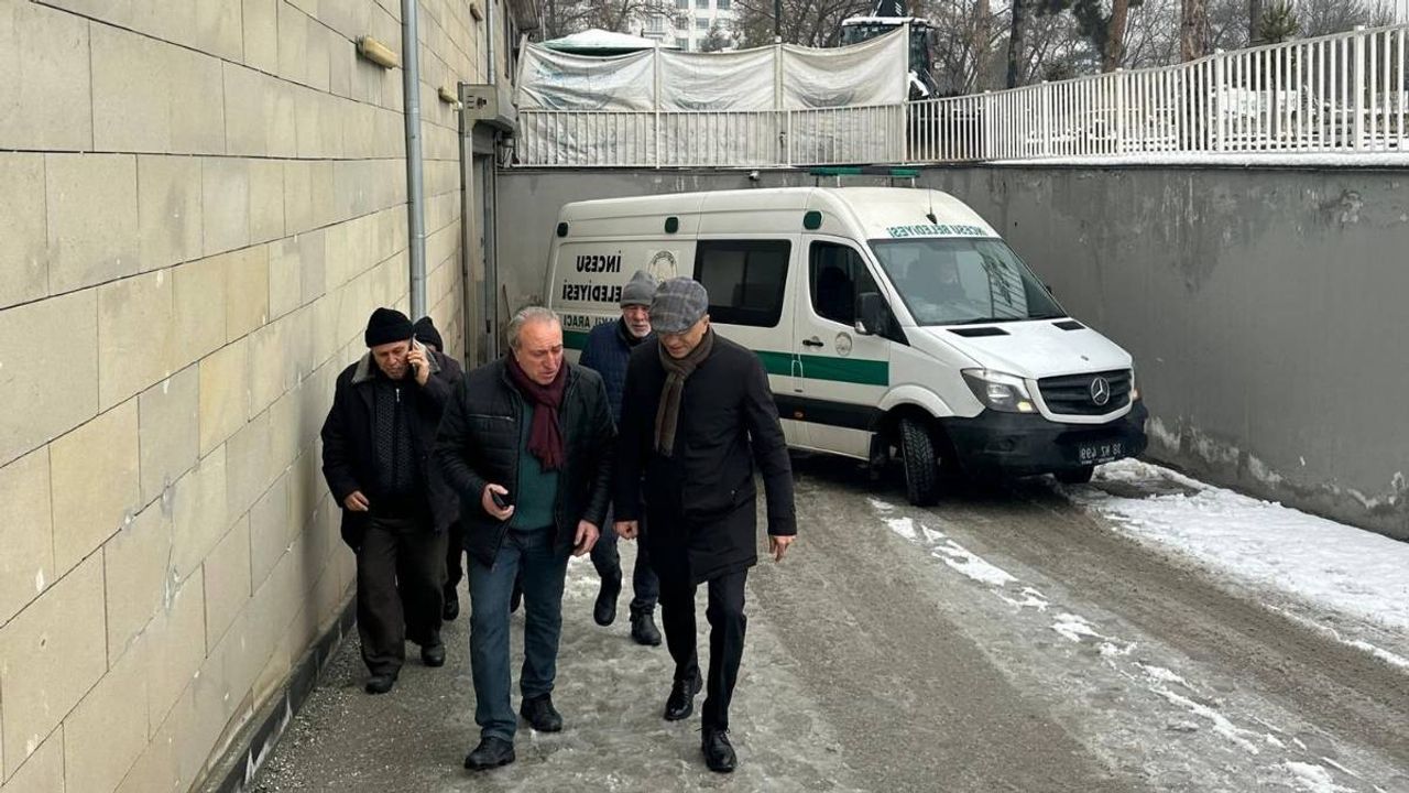 Eski CHP Kayseri İl Başkan Yardımcısı Recep Akın’ın annesi vefat etti