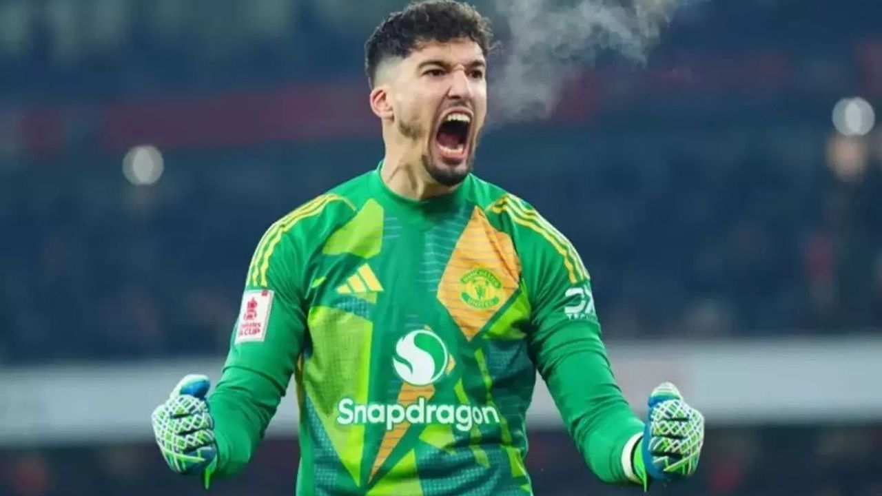 Milli Kaleci Altay Bayındır Beşiktaş’la anlaştı