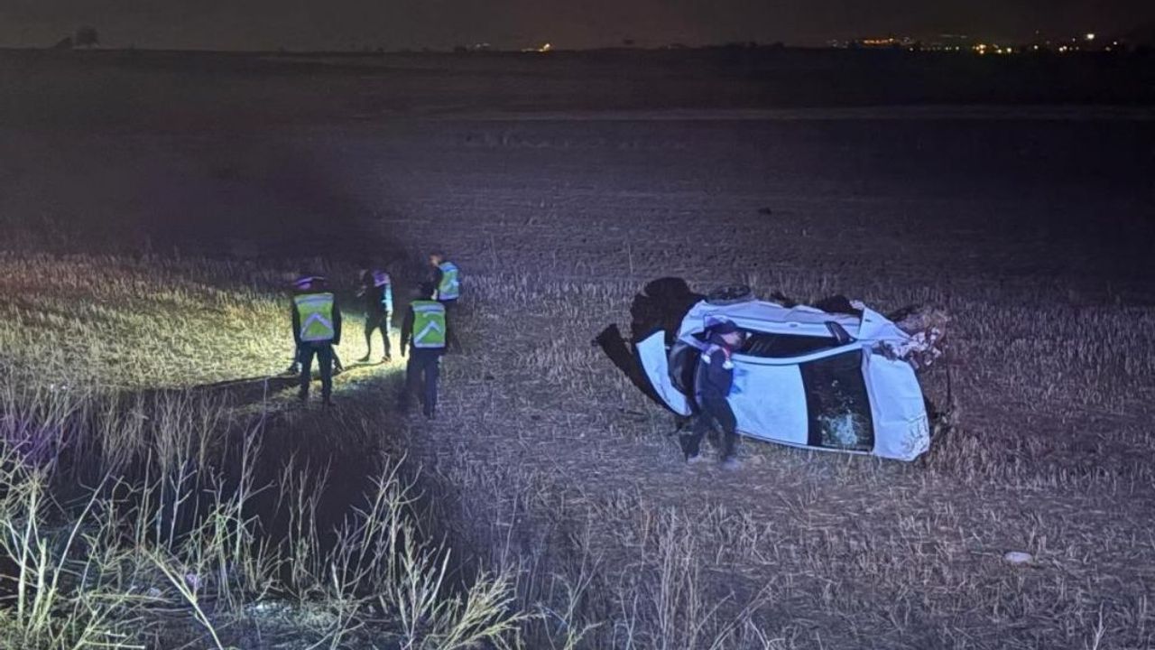 Kayseri’de araba şarampole yuvarlandı: 1 Ölü 4 yaralı