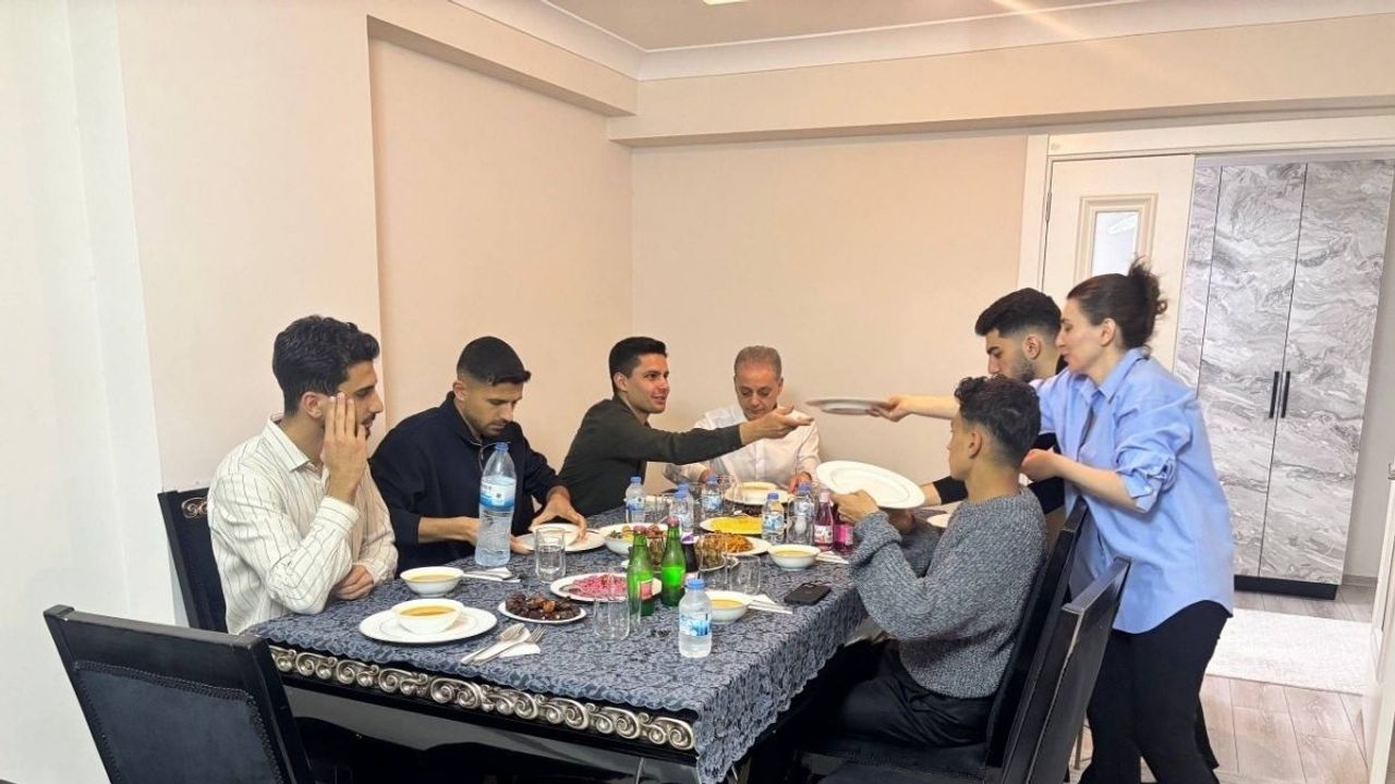 Gurbetteki Kayseriliye öğrenciye aile şefkati: Erzincan’da dikkat çeken proje