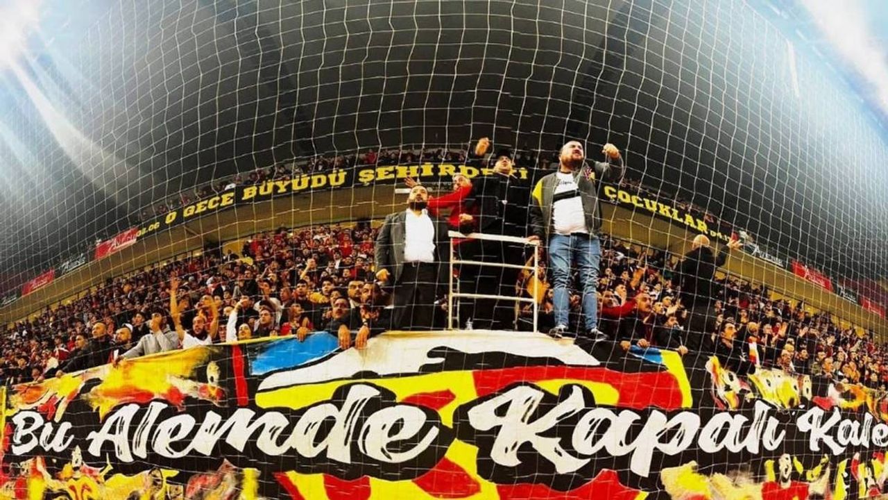 Kayserispor taraftarı tesise yürüyor