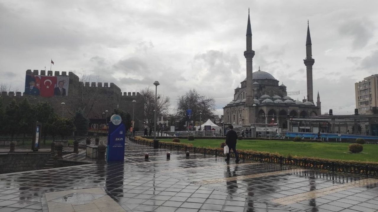 Kayseri'nin 3 ilçesinde elektrik 6 saat elektrik kesilecek!