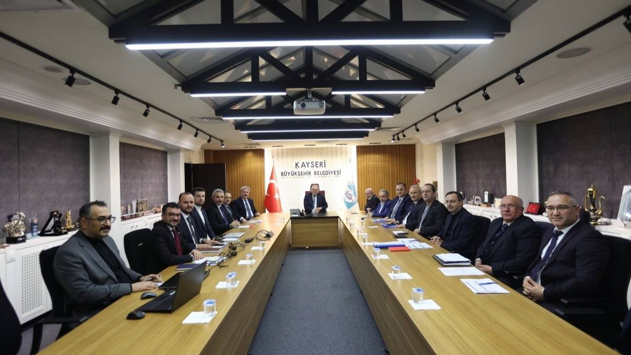 Kayseri Büyükşehir Belediyesi'nde toplu iş sözleşmesi uzlaşıyla tamamlandı