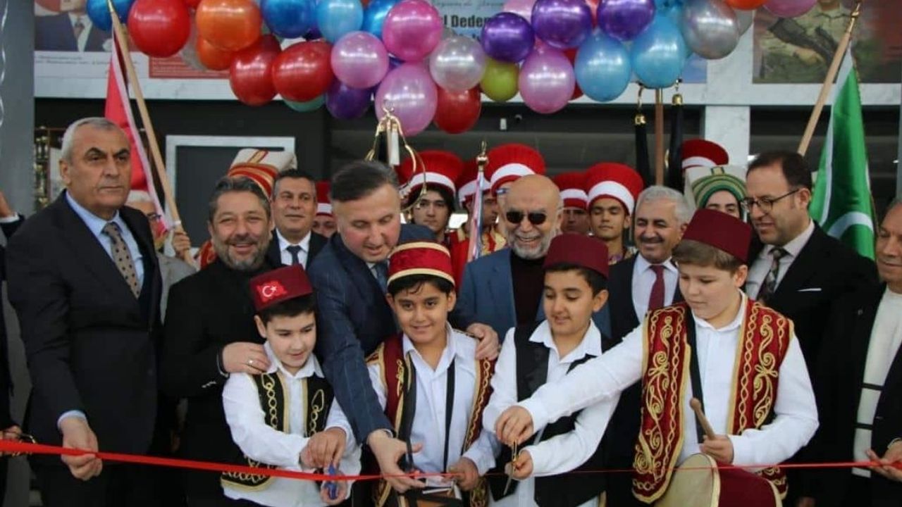 Kayseri’de ramazan sokağı açıldı