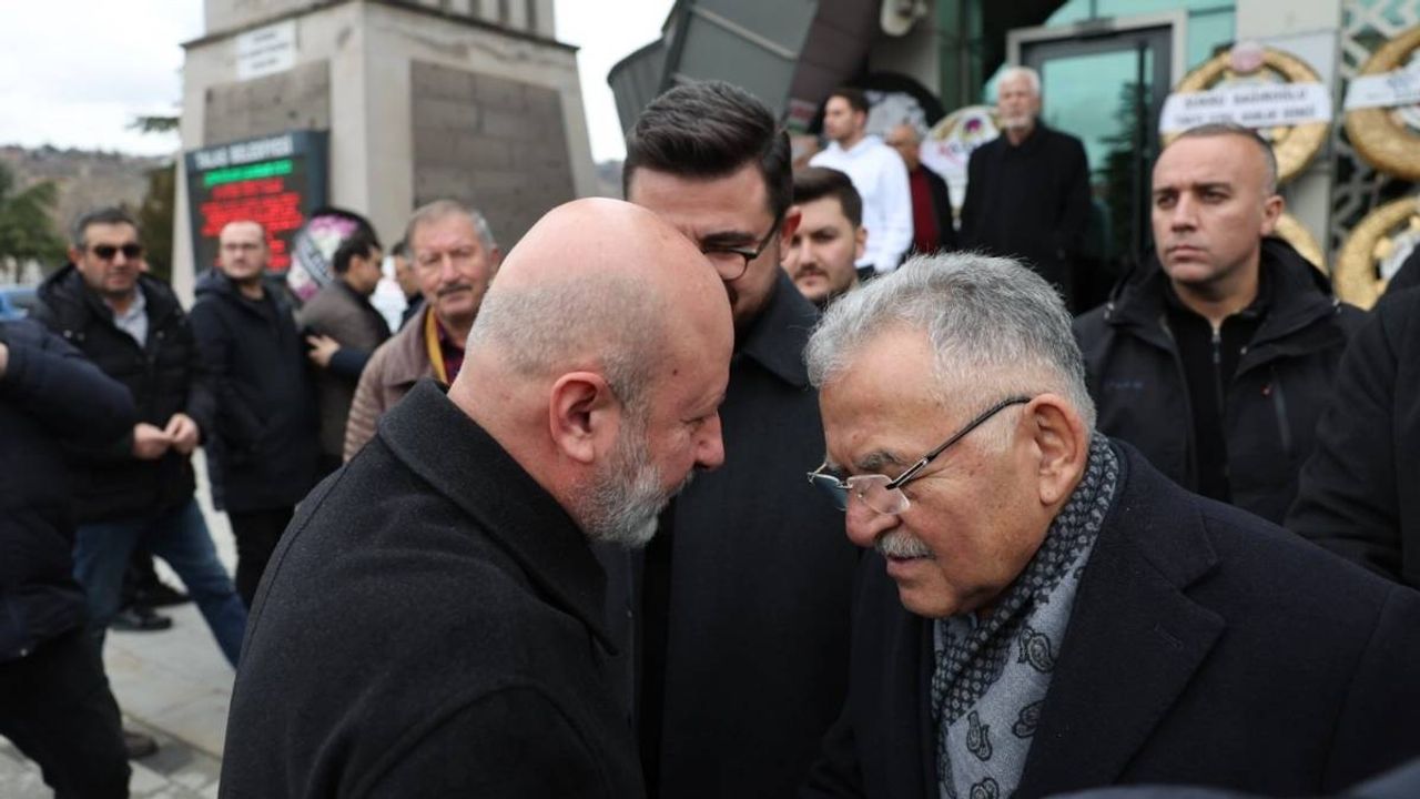 Memduh Büyükkılıç’ın kayınvalidesi toprağa verildi