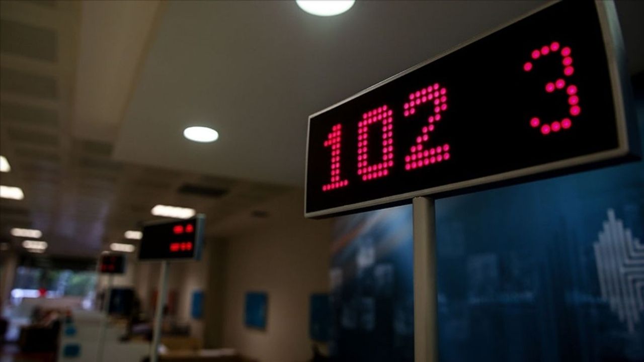 Türkiye’nin 24 yıllık köklü bankası bugün satılıyor