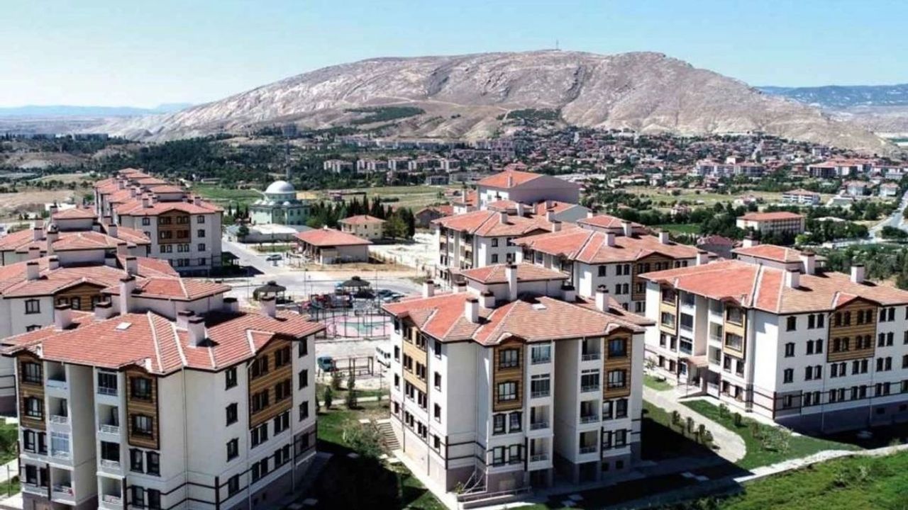 TOKİ Kayseri dahil 58 ilde 120 ay vadeli konut ve iş yeri satacak
