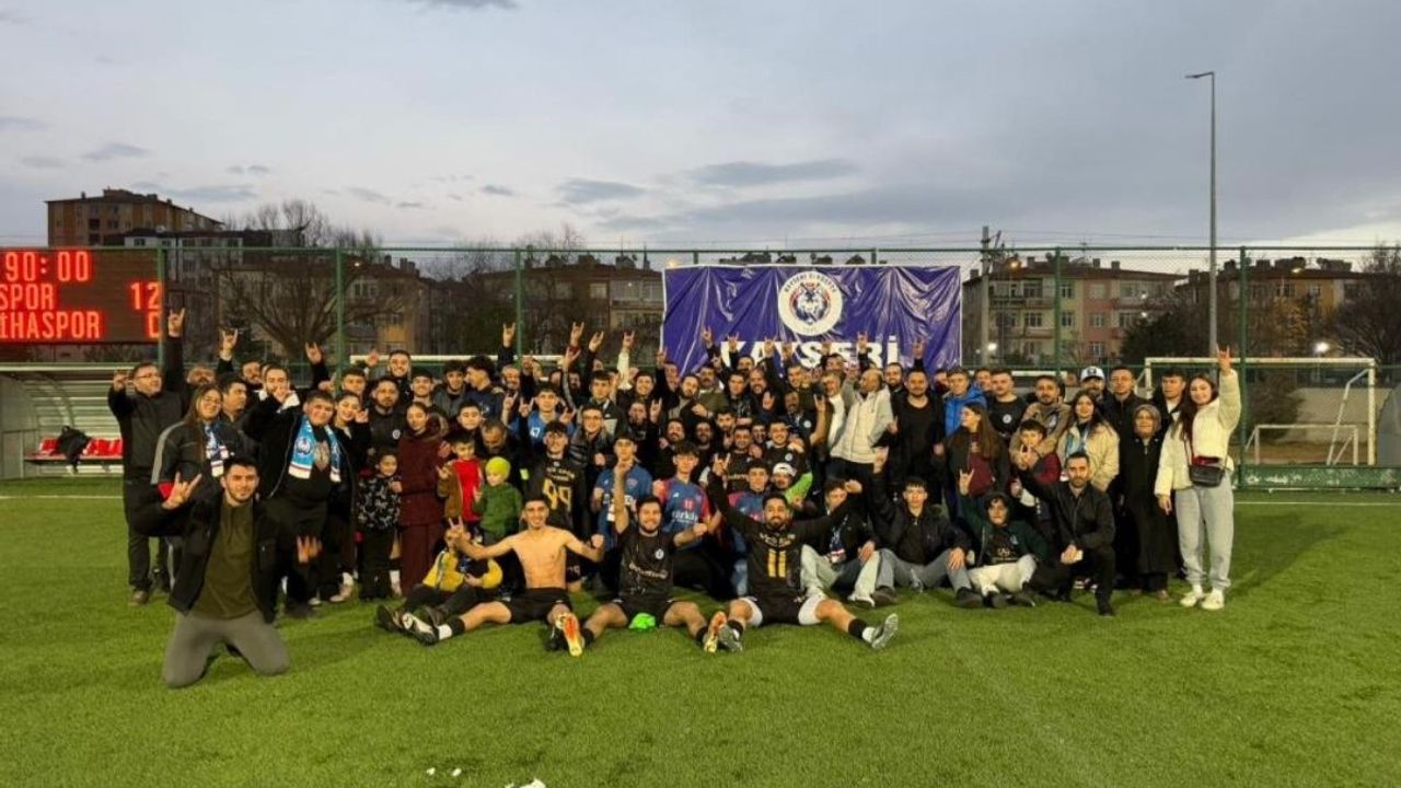 Kayseri Ülküspor 12-0’lık galibiyetle şampiyon oldu