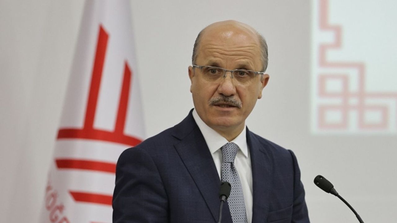 YÖK Başkanı Özvar: Kontenjanlar azaltılacak