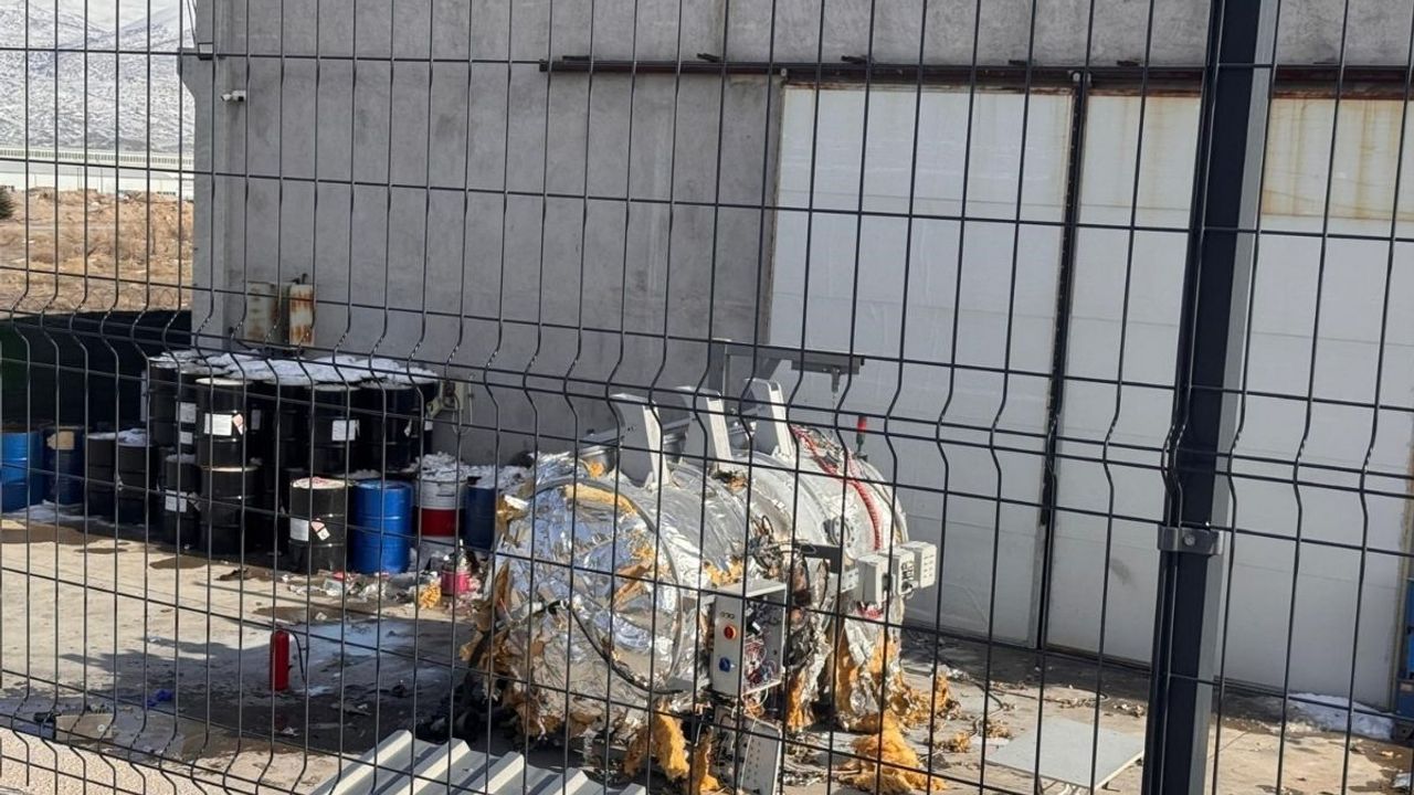 Kayseri İncesu’da fabrikada gaz tankı patladı: 4 işçi yaralandı